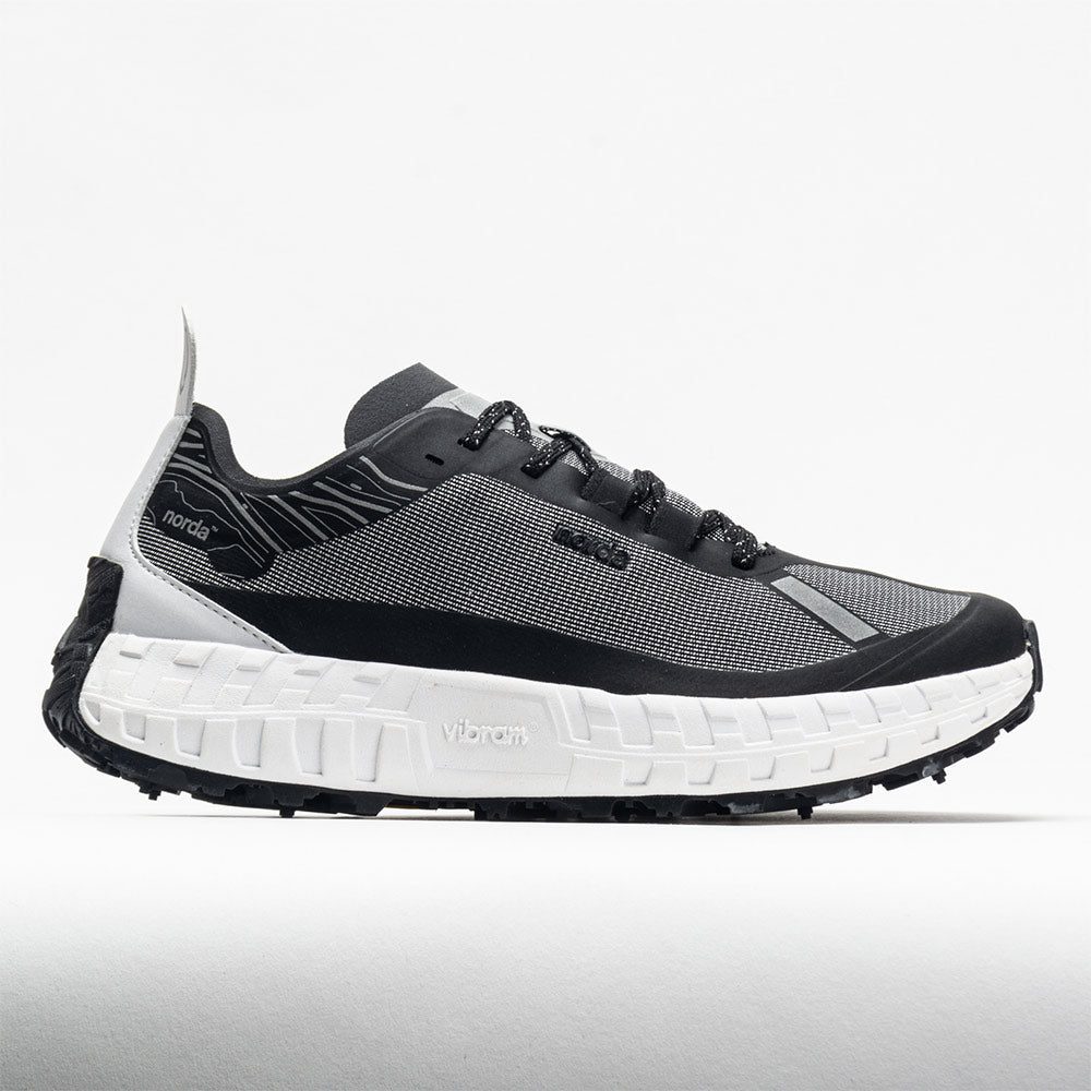048430_3 norda 001 Womens Black - Image 1