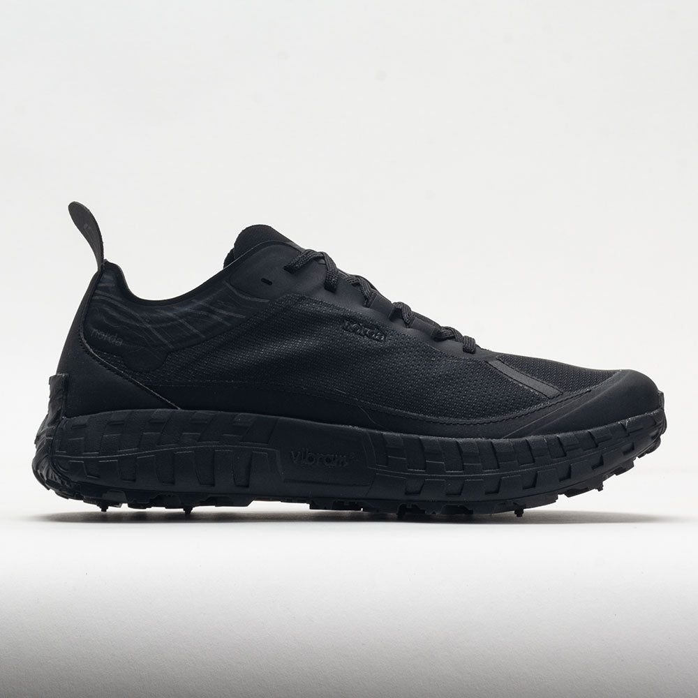 049895_3 norda 001 Mens Stealth Black - Image 1