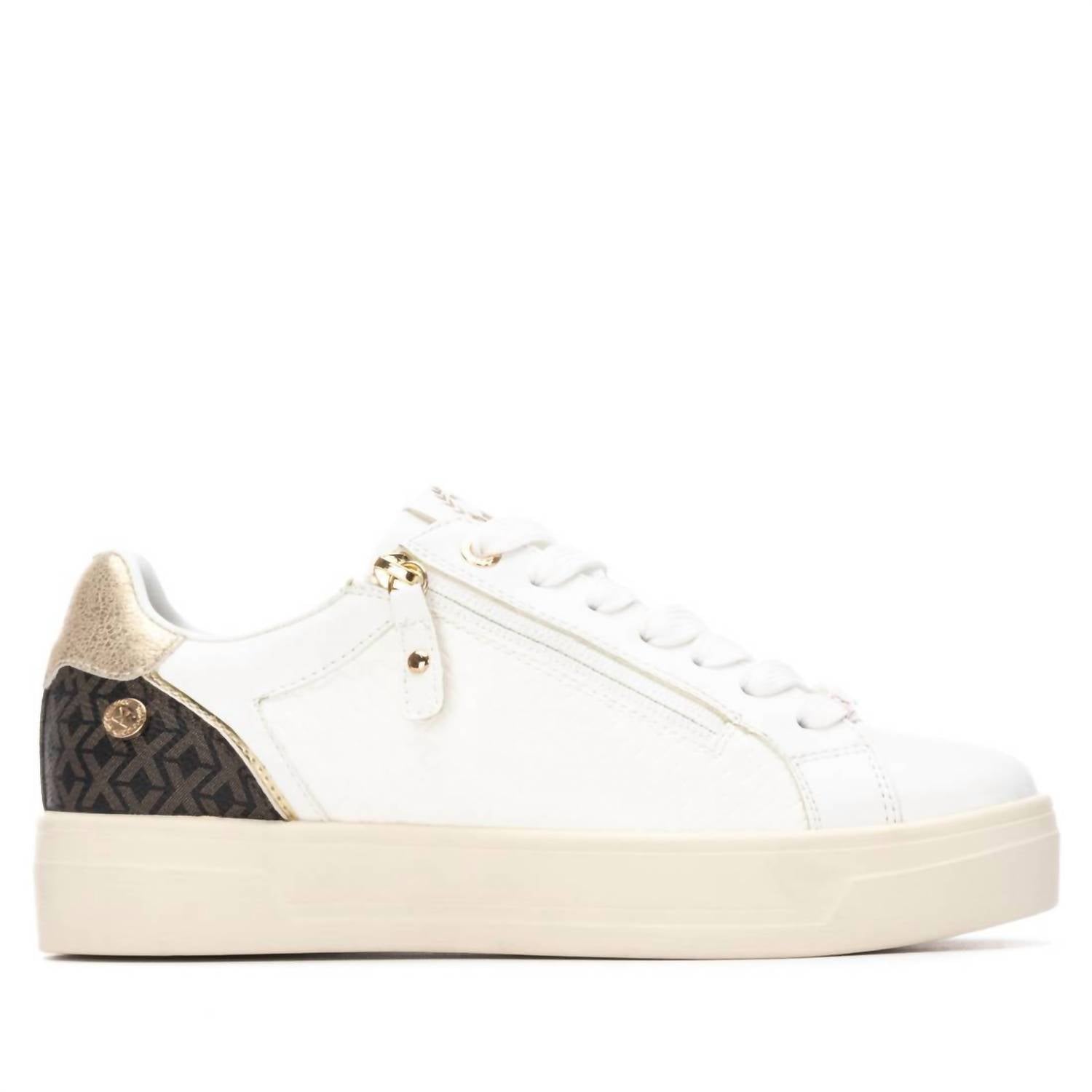 0c3ef7d1-33d7-453a-9b79-b99cec4ed3ec-upscale_15k-1500x1500-70 Xti - Women's Casual Trainer Shoes - Image 1