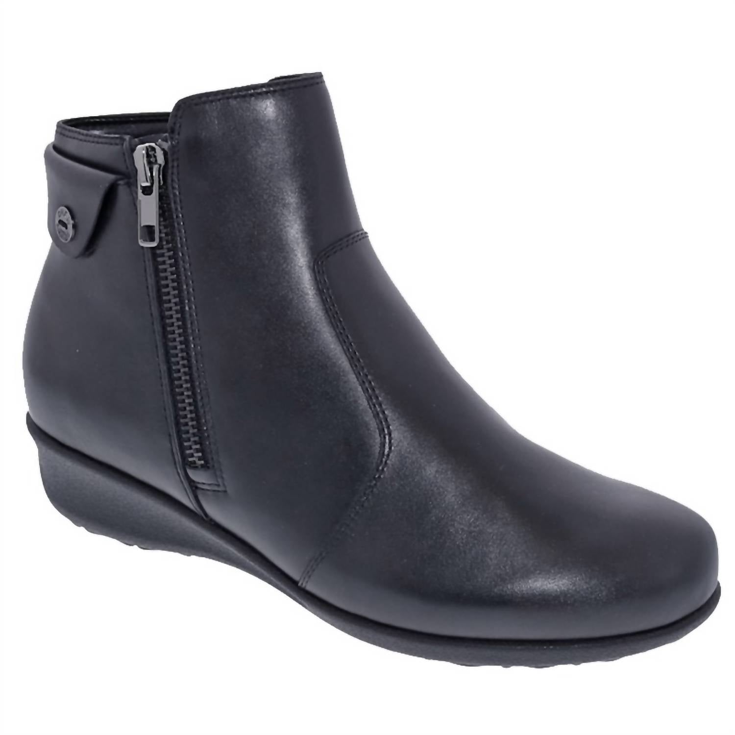 11045f97-1d4f-4fc3-abd7-966aea054c12-upscale_15k-1500x1500-70 Drew - Women's Athens Therapeutic Diabetic Extra Depth Boot - Image 1