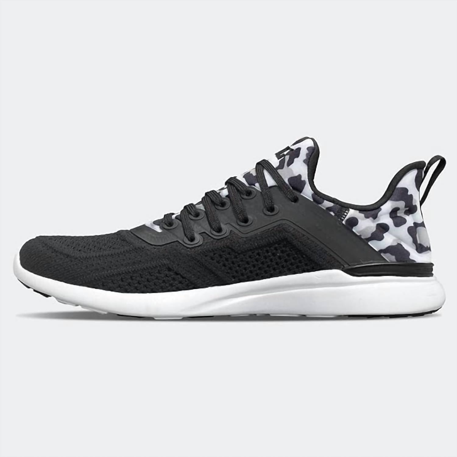 15b19fc6-db61-417f-8037-e6aace7d8a43-upscale_15k-1500x1500-70 Apl - Women's Techloom Tracer - Image 1
