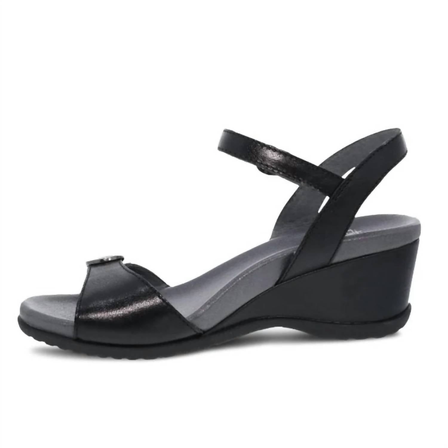 272919f7-1d40-4a72-9159-8638cdce8ed3-upscale_15k-1500x1500-70 Dansko - Women's Arielle Sandal - Image 1