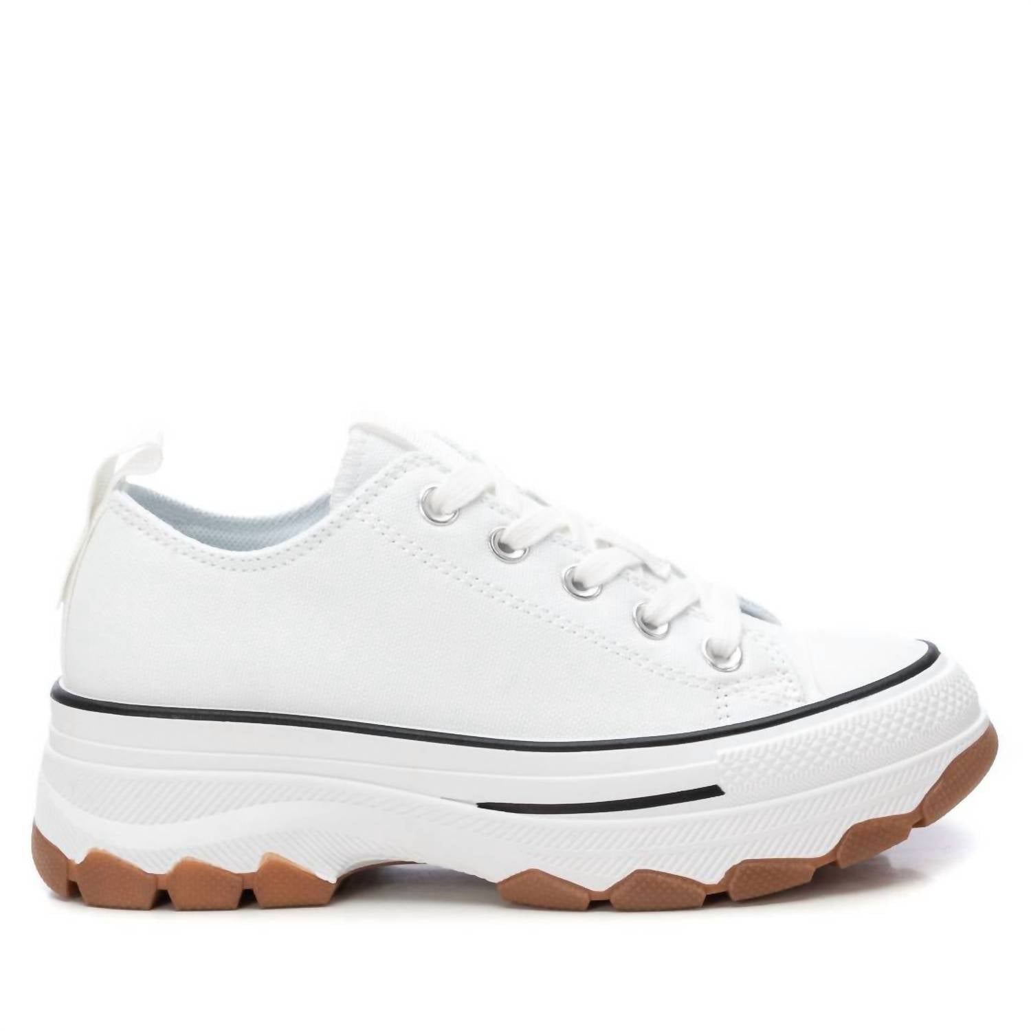 29cb752a-40df-425c-9be4-87630526fc0c-upscale_15k-1500x1500-70 Xti - Women's Urban Casual Sneakers - Image 1