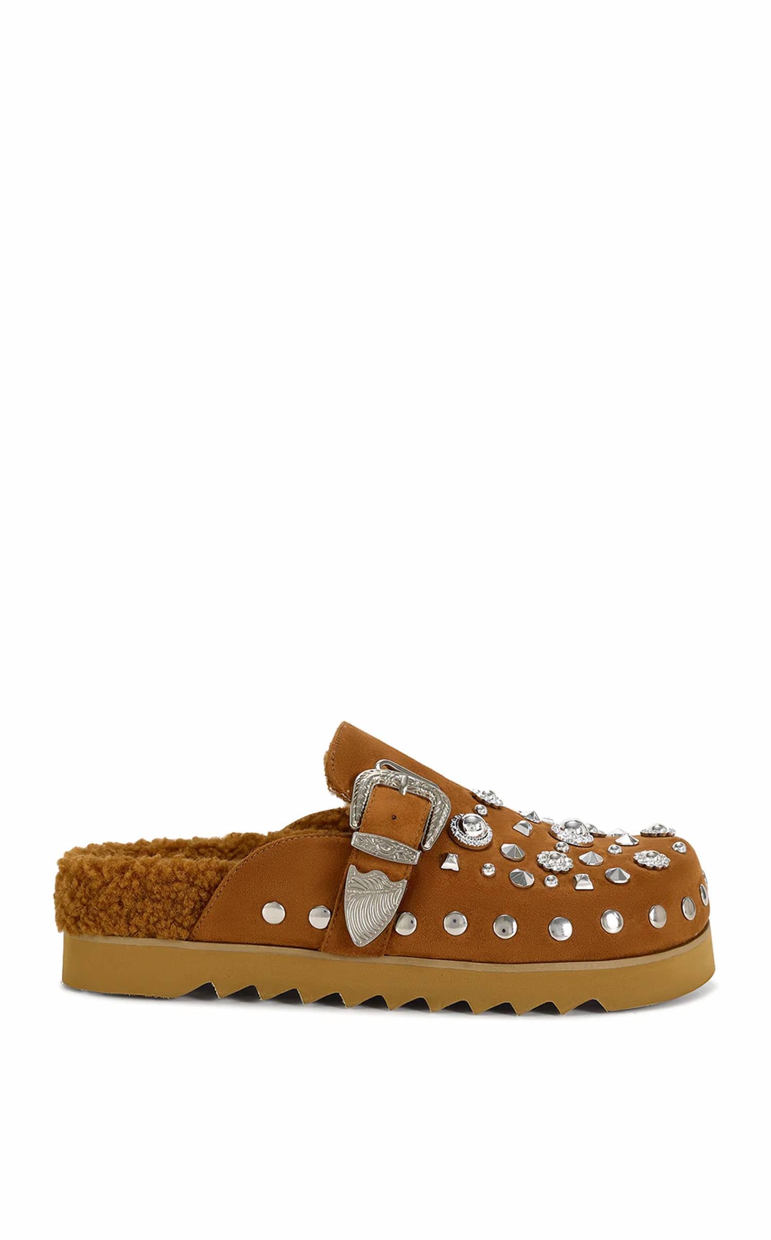 2bb6dc06-4e0c-4383-810f-4e838b936a3d-upscale_15k-1500x1500-70 Azalea Wang - WOMEN'S CHATTER SHERPA LINED CLOG - Image 1