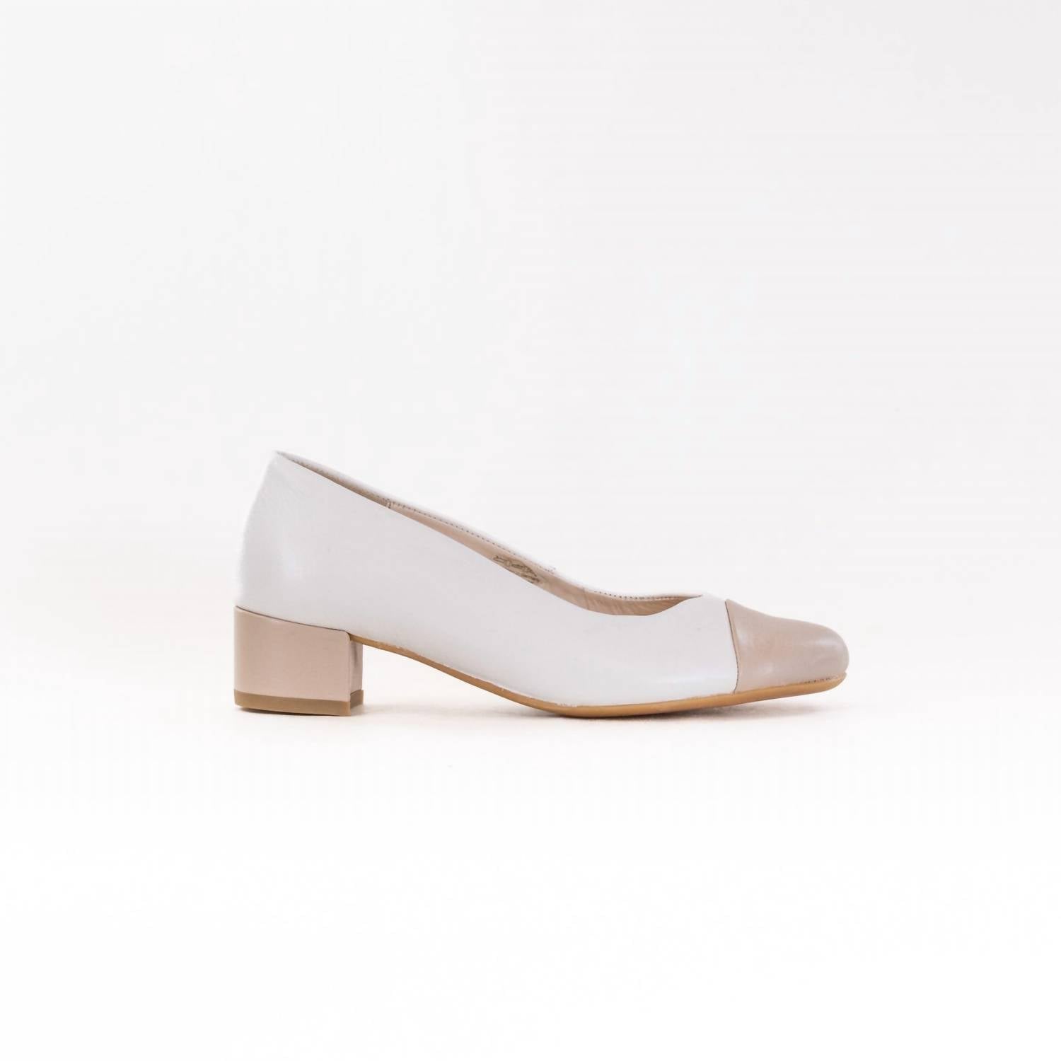 2d96cc70-fc21-436c-b39b-821d167a1a2c-upscale_15k-1500x1500-70 Ara - Women's Nanette Heel - Image 1