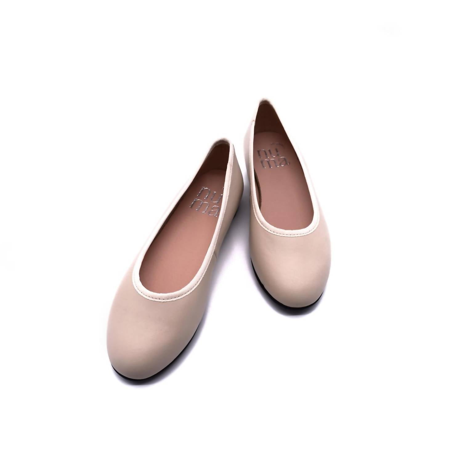 39b5db56-3156-4052-a3d1-488d409eb1ae-upscale_15k-1500x1500-70 Numa By Spanians - Women's Ballet Flats Shoes - Image 1