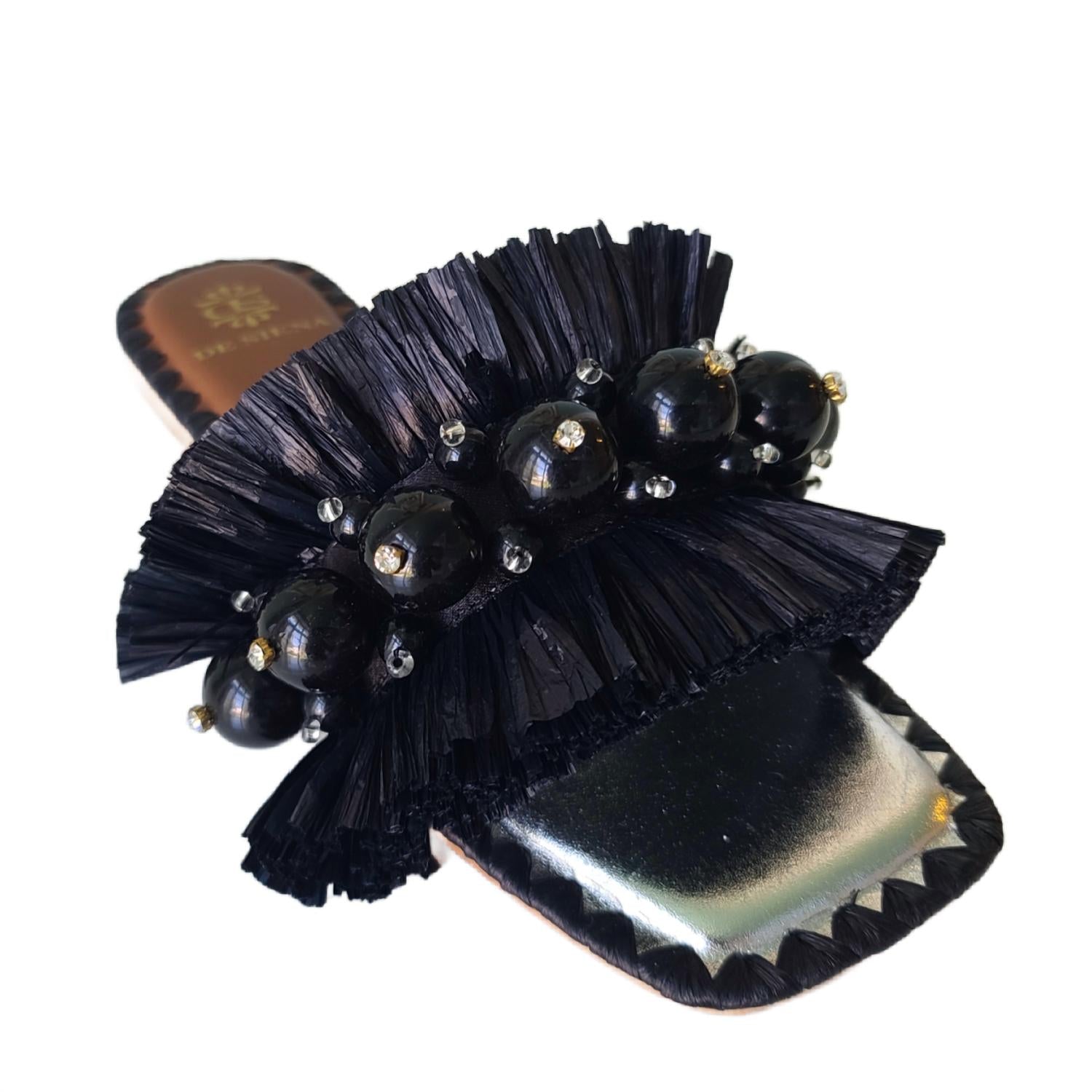 40db0bc0-a505-49b9-a5d9-0c03c721d962-upscale_15k-1500x1500-1 De Siena - Women's Nara Sandals - Image 1