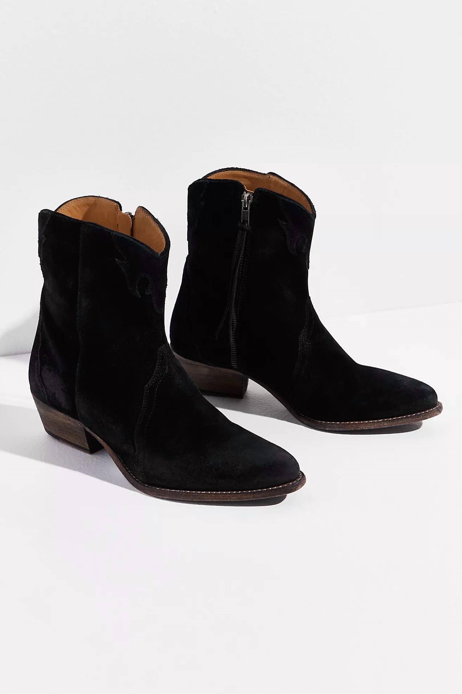 42e21c4d-2440-4fe6-9c24-821f6cb1579d-upscale_15k-1500x1500-1 Free People - Women's New Frontier Western Boot - Image 1