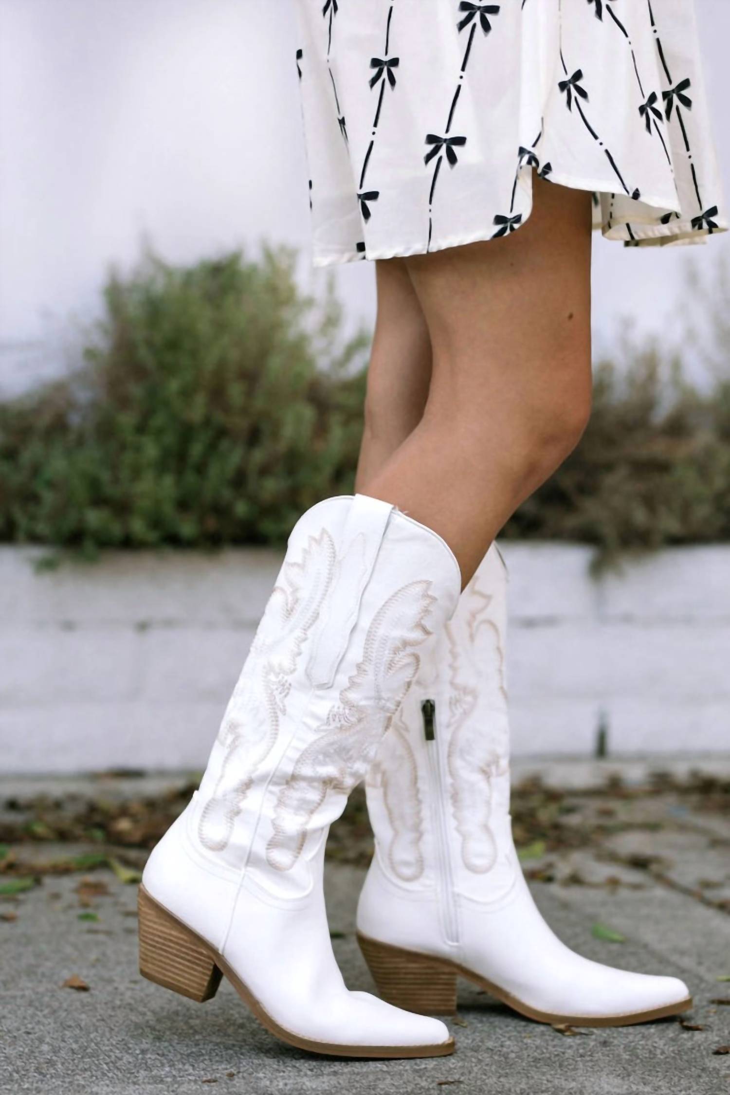 43173799-2c14-426c-ade8-16e3ea32d74a-upscale_15k-1500x1500-70 Arider Girl - Women's Rodeo Boots - Image 1