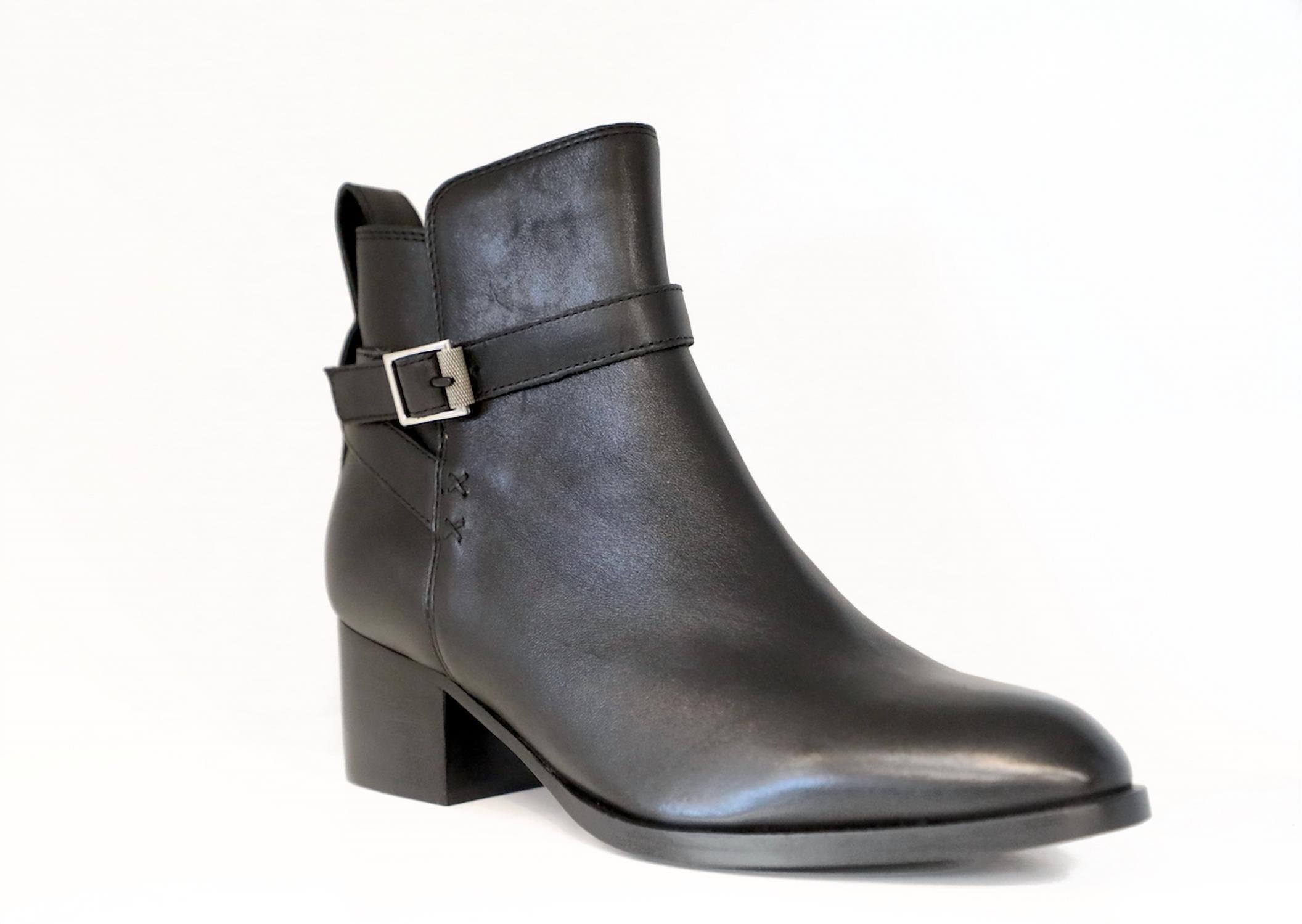 43728202-a27c-4d3b-97f8-e8a88d75a571-upscale_15k-1500x1500-1 Rag & Bone - Women's Walker Buckle Boots - Image 1
