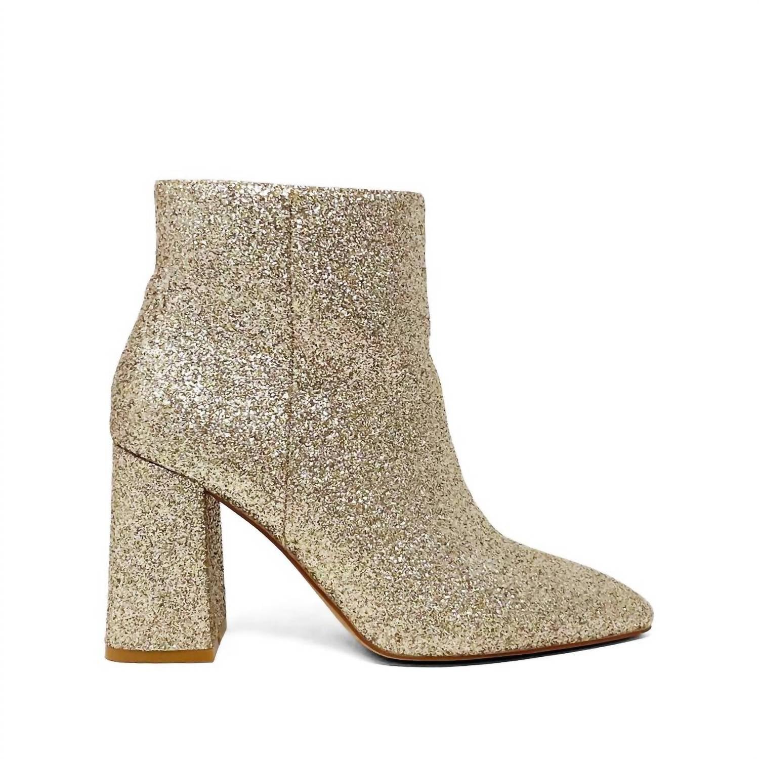 4b1ca68f-579f-4736-b1d0-54cdebb6470b-upscale_15k-1500x1500-70 Shu Shop - Women's Veronica Heeled Boot - Image 1