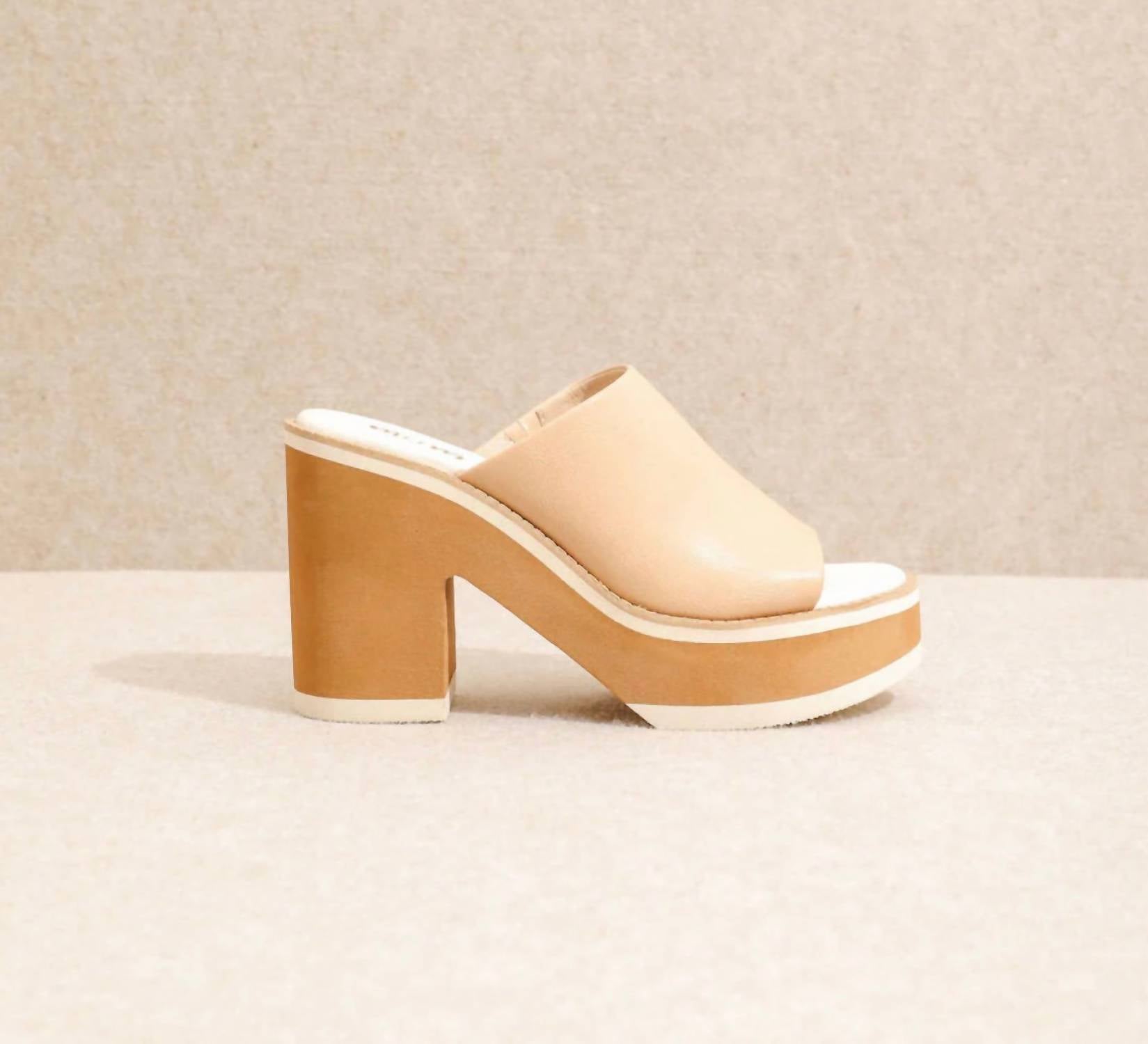 50fd0de1-b791-4f33-93d4-5bb3693f57ba-upscale_15k-1500x1500-70 Mi.Im - Women's Strut In Style Chunky Platform Sandal - Image 1