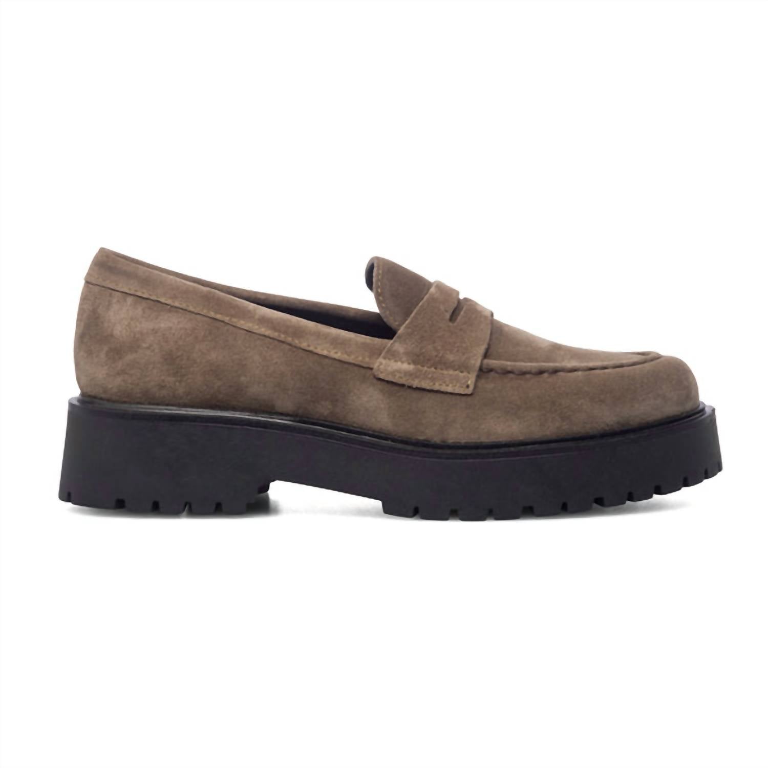 5638e428-93cc-46ee-8f31-bf33c52c2388-upscale_15k-1500x1500-70 Ateliers - Women's Suede Loafer - Image 1