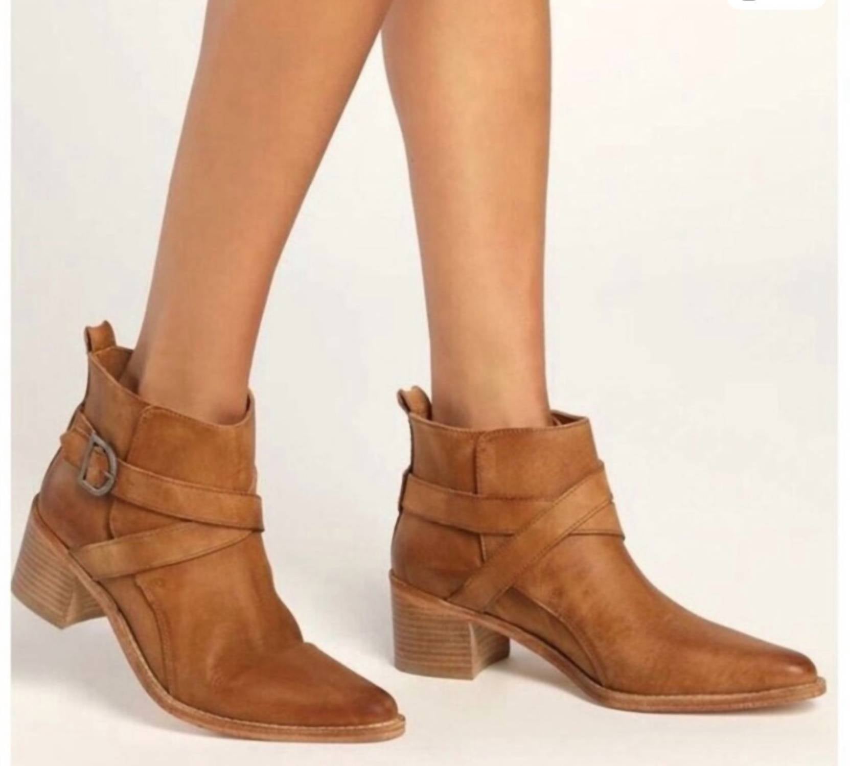 65a7049b-3fd8-4fa2-a5d2-a62dadbe12cd-upscale_15k-1500x1500-70 Free People - Women's Leather Back Loop Heeled Ankle Boot - Image 1