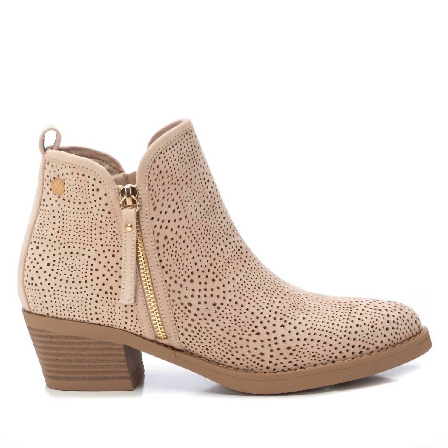 6d13d5fa-2c26-4cea-8672-881394dba598-upscale_15k-1500x1500-70 Xti - Women's Ankle Booties - Image 1