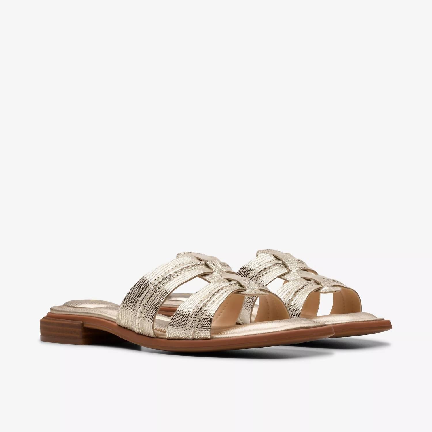 70e48816-2640-4afe-ba20-5ab8d86c5f65-upscale_15k-1500x1500-70 Clarks - Women's Ariany Mule - Image 1