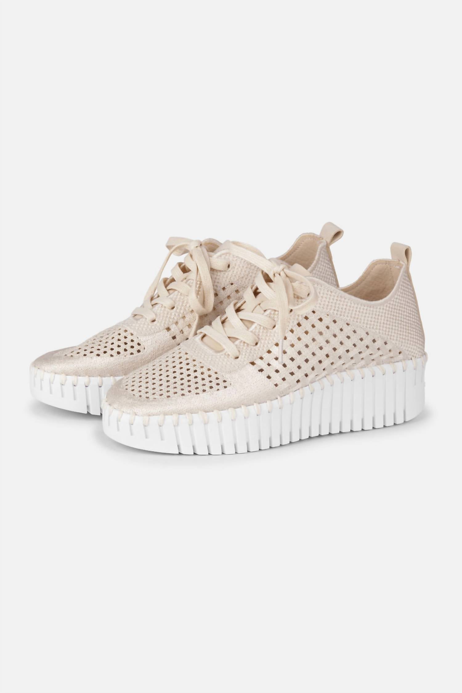 790d3de6-6bd3-441c-a192-48ea472f3baa-upscale_15k-1500x1500-70 Ilse Jacobsen - Women's Tulip Embroidered Platform Sneaker - Image 1