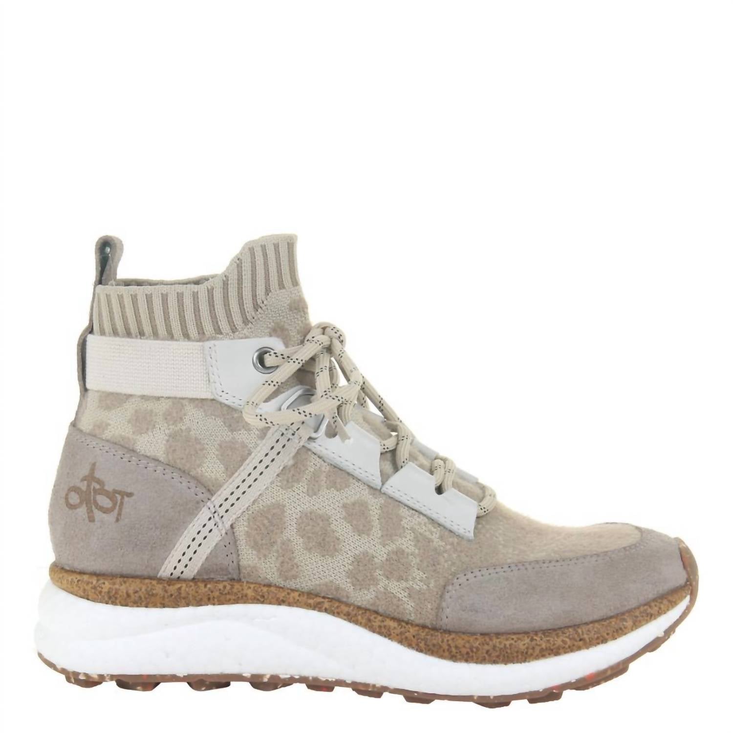 8323deca-4749-4bb0-a1d1-12b32f995df7-upscale_15k-1500x1500-70 Otbt - Women's Hybrid Animal Print Sneakers - Image 1