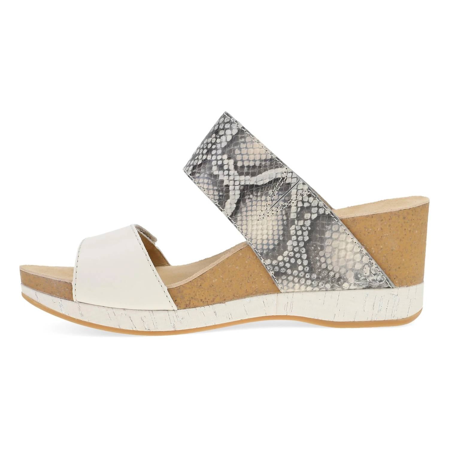 8538656c-47d2-4f88-9159-005e67482fdf-upscale_15k-1500x1500-70 Dansko - Women's Shannon Sandal - Image 1