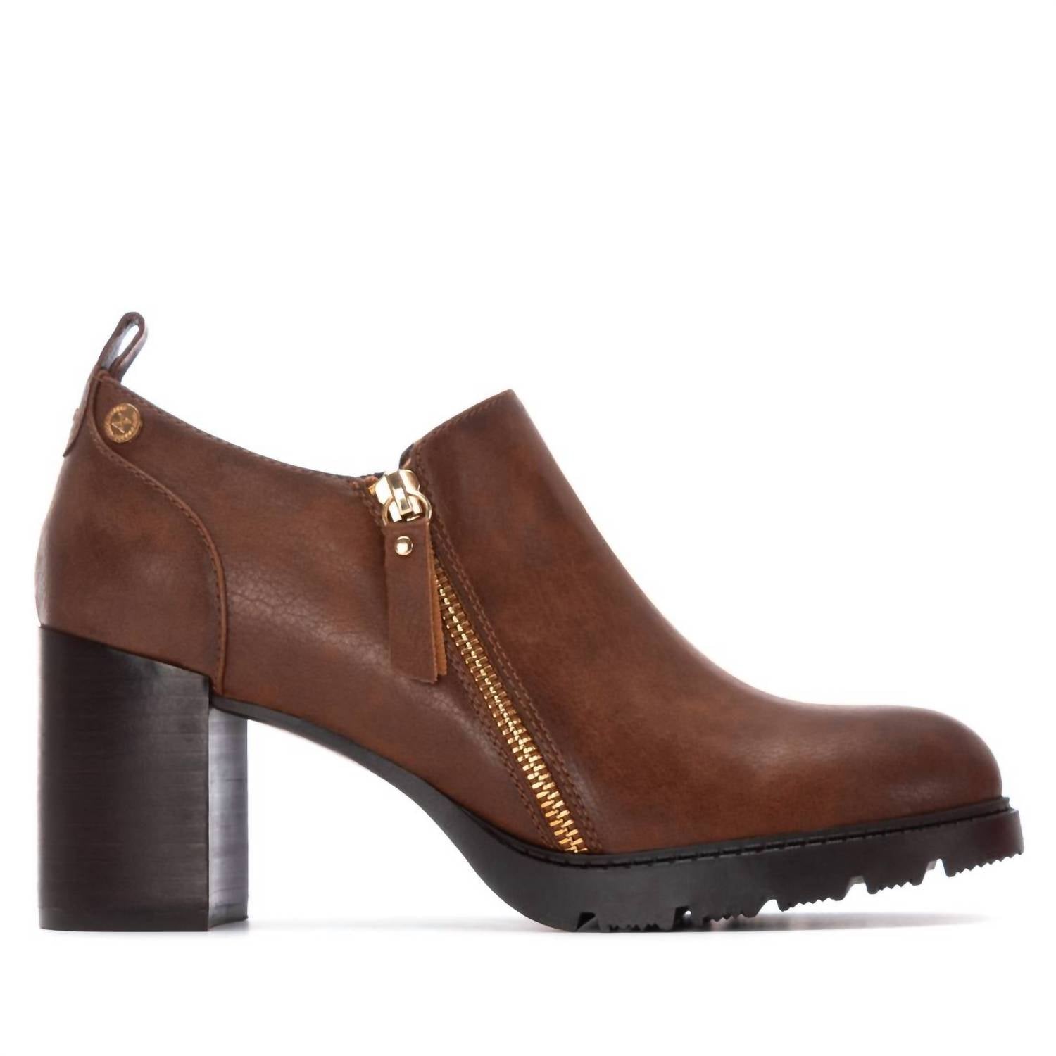 85b4ac38-d4e3-4490-a1b8-2bbed479ef47-upscale_15k-1500x1500-70 Xti - Women's 144301 Block Heeled Sandals - Image 1