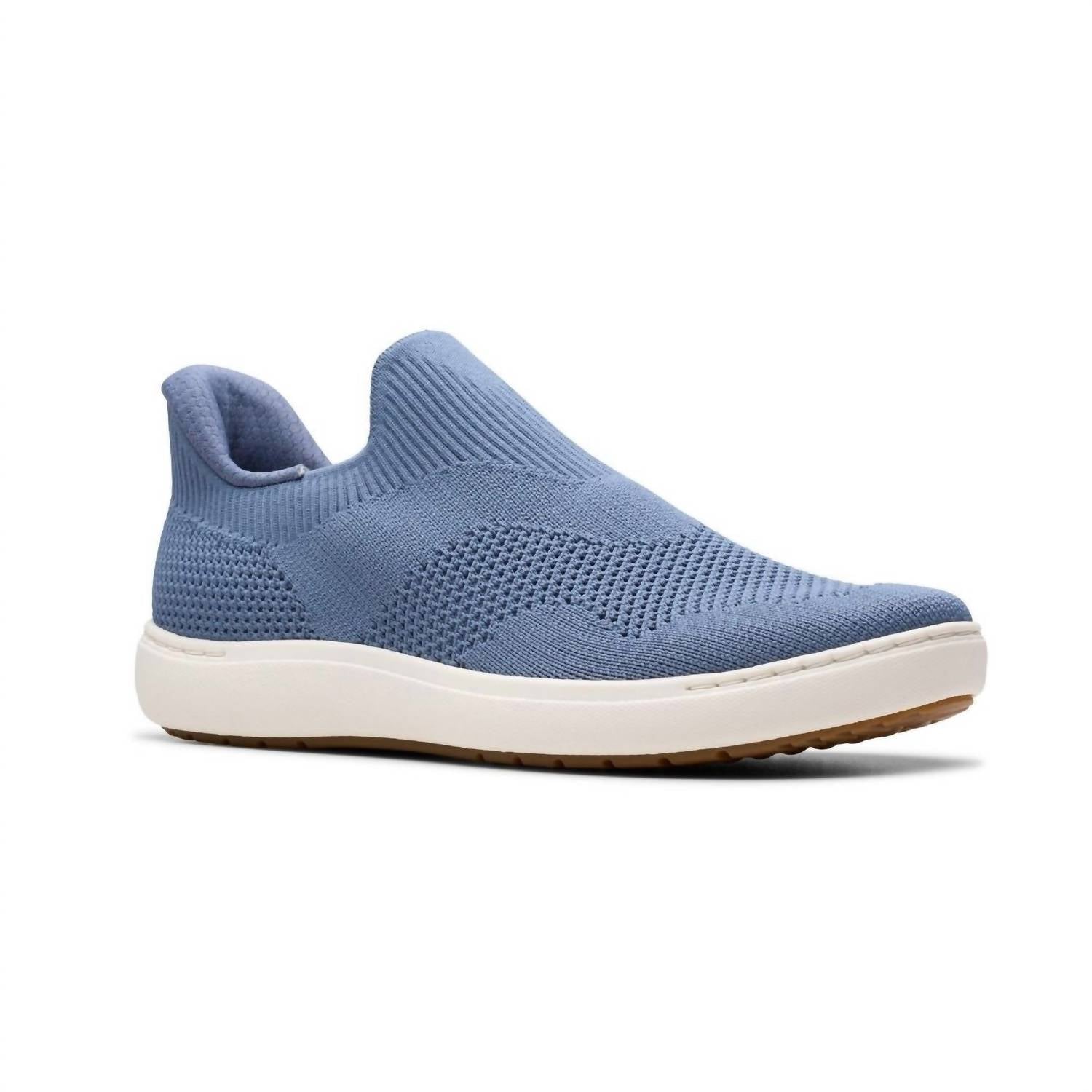 8b064e7f-d11e-4278-a26f-b3a74047055e-upscale_15k-1500x1500-70 Clarks - Women's Nalle Step Sneakers - Image 1