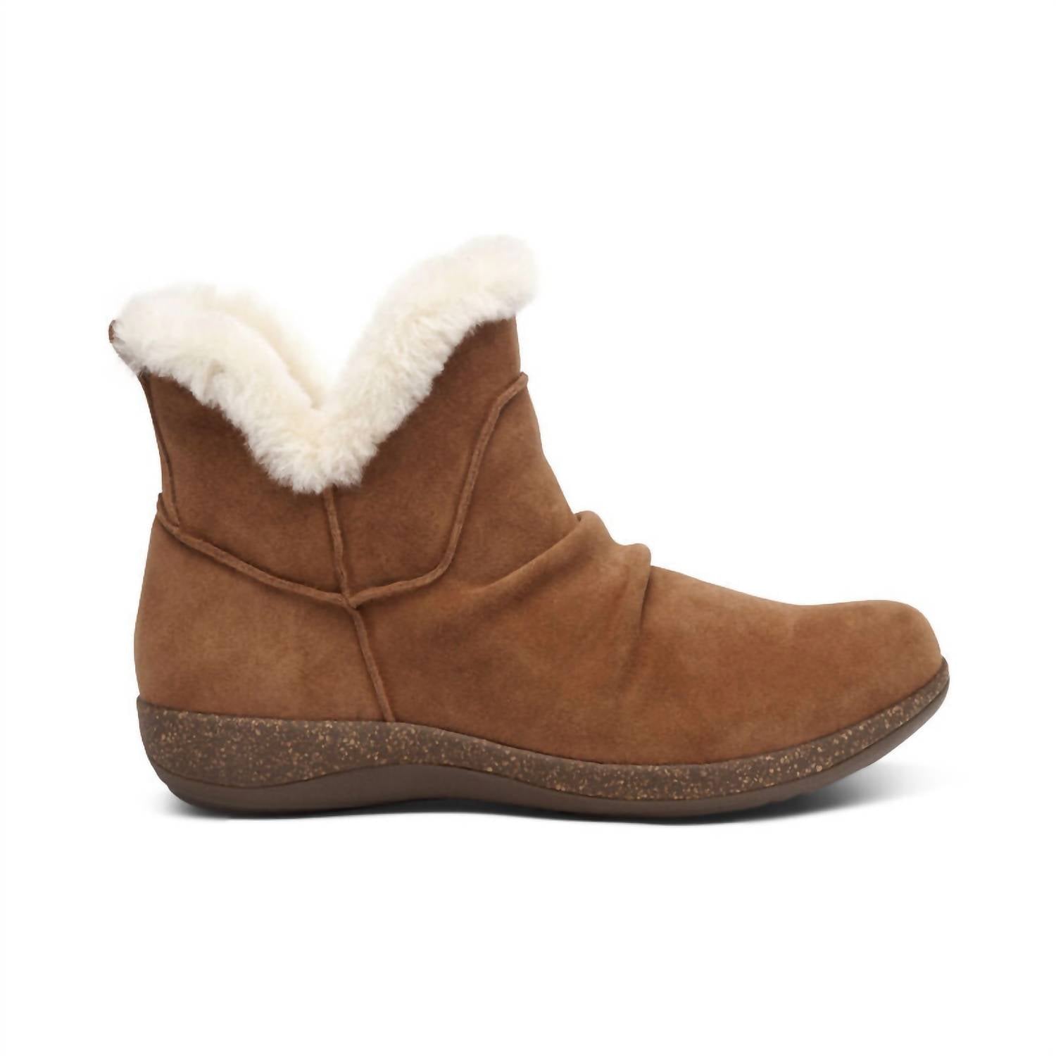 8ef626eb-92a0-4422-830a-c60e98fa3d27-upscale_15k-1500x1500-70 Aetrex - Women's Remi Cozy Ankle Boot - Image 1
