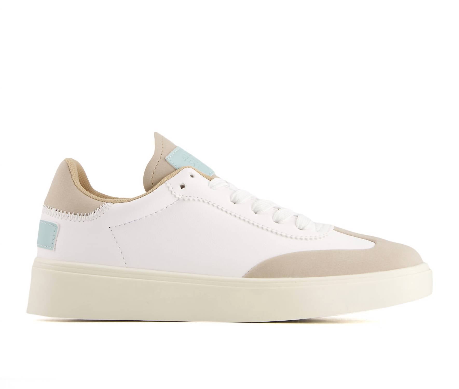 918c9e8f-8b8b-4137-b9eb-8df8d45b65ae-upscale_15k-1500x1500-70 Andrea - Women's Urban Classic Sneaker - Image 1