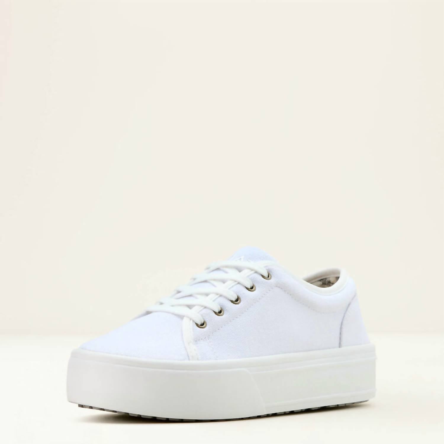 930da758-b4d2-43e2-ac0c-956d9970b931-upscale_15k-1500x1500-70 Ariat - Women's Skylar Sneakers - Image 1