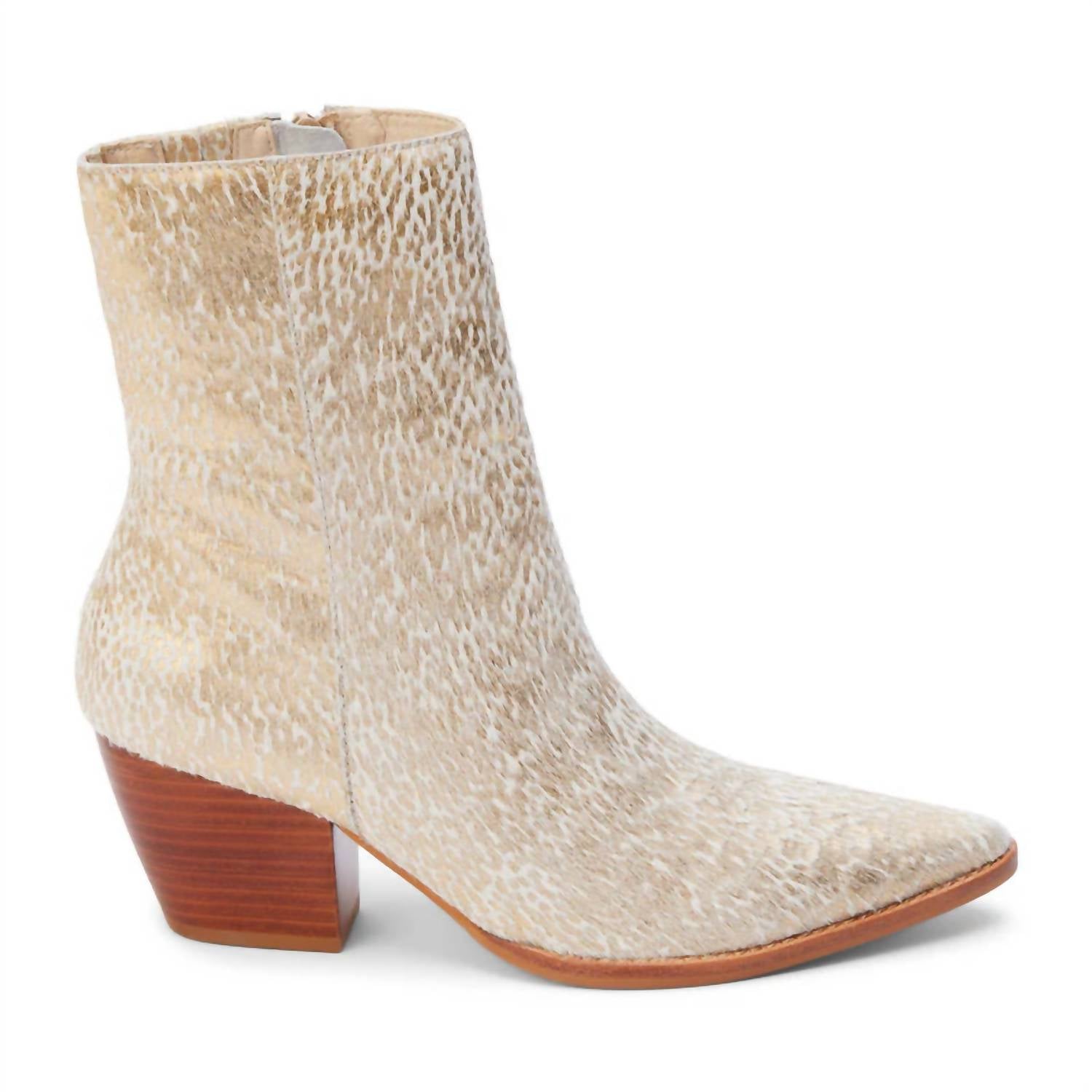 951bd00e-d256-4ef2-ac96-dc137e0818a9-upscale_15k-1500x1500-70 Matisse - Women's Caty Boot - Image 1