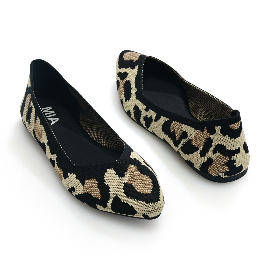 S464164-00022-00017 MIA Kerri Knit Slip-on Pointed Ballet Flats - Image 1