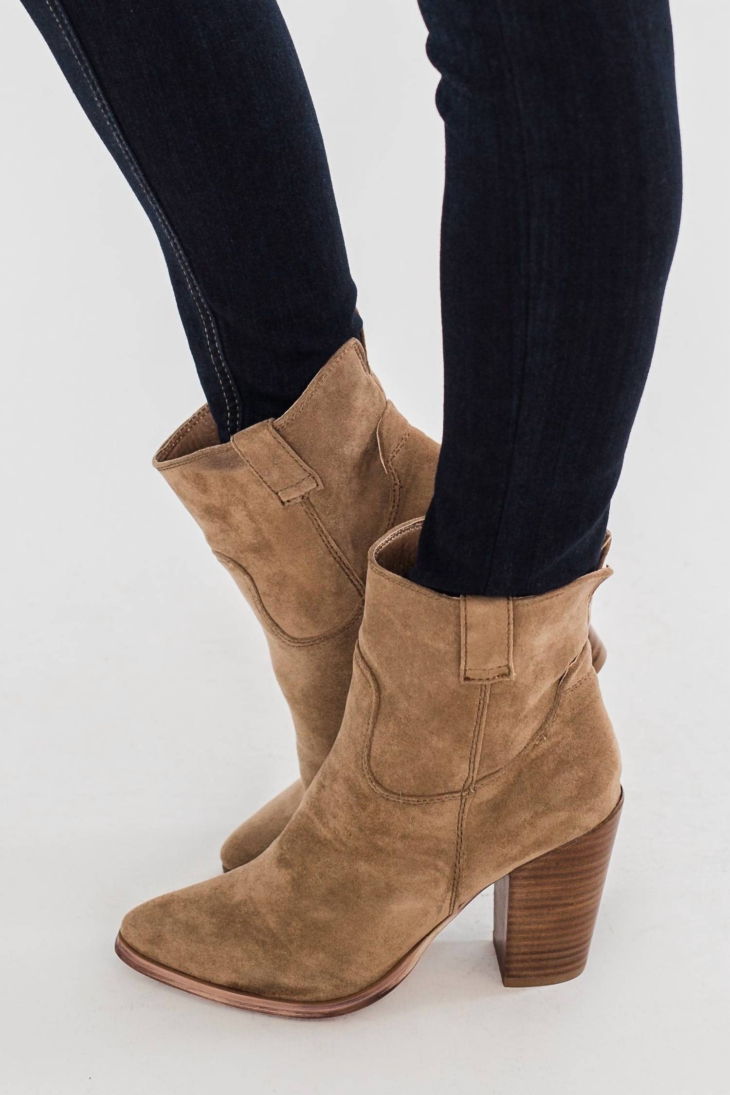 a48ba372-6bb1-4296-97ad-de7cfb18acf3-upscale_15k-1500x1500-70 Very G - Women's Rosie Bootie - Image 1