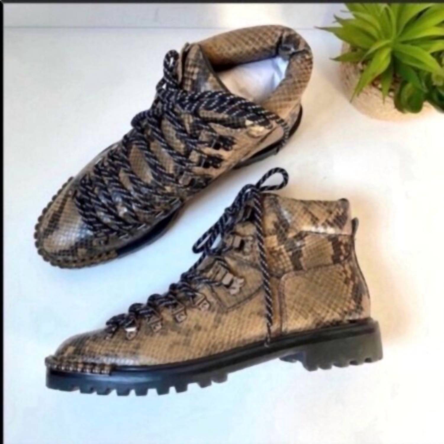 a551b3db-00e8-4d12-bf9c-e672642c9aaf-upscale_15k-1500x1500-70 Schutz - Ariabelle Lug Sole Booties - Image 1