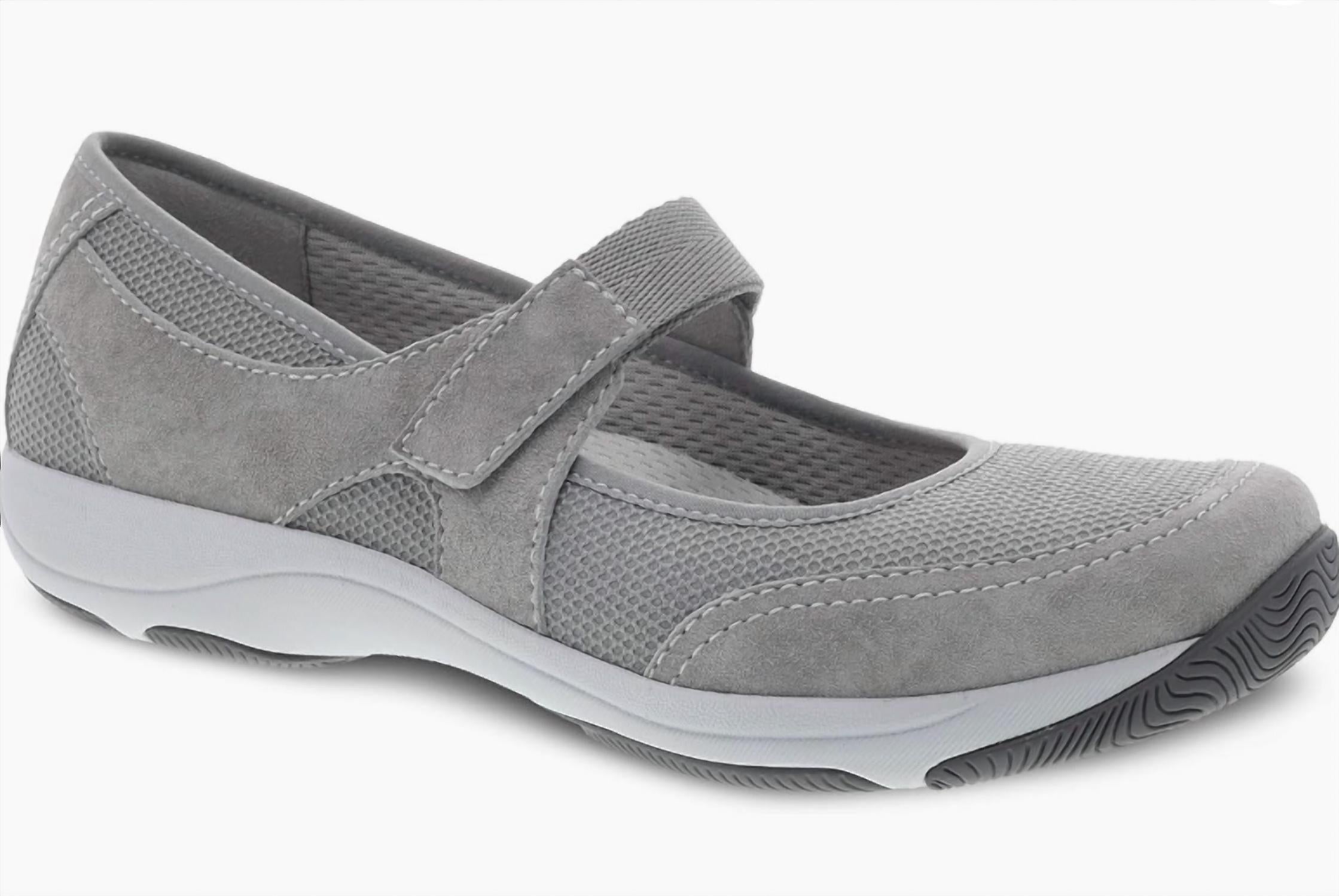 b3f3a7d0-4350-408a-a763-337d40a9085e-upscale_15k-1500x1500-1 Dansko - Women's Hennie Shoe - Image 1
