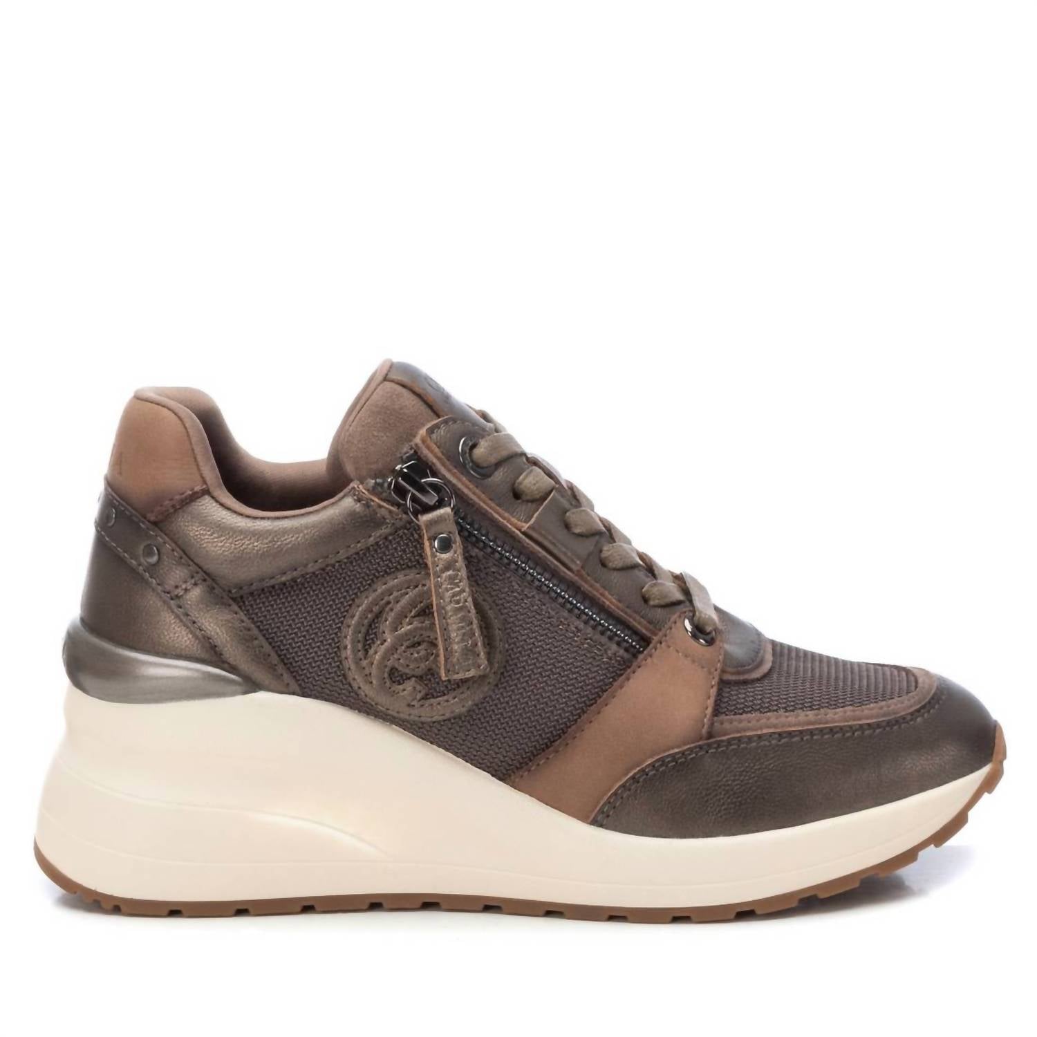 b722c81c-584d-456b-b293-0630b694c5cb-upscale_15k-1500x1500-70 Xti - Women's Casual Trainer Sneakers - Image 1
