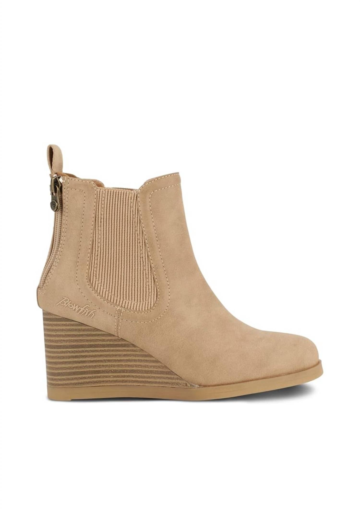 bcbb70cb-94de-4f7f-9882-450521b6ffcd-upscale_15k-1500x1500-70 Blowfish - Women's Praline Chelsea Boot - Image 1