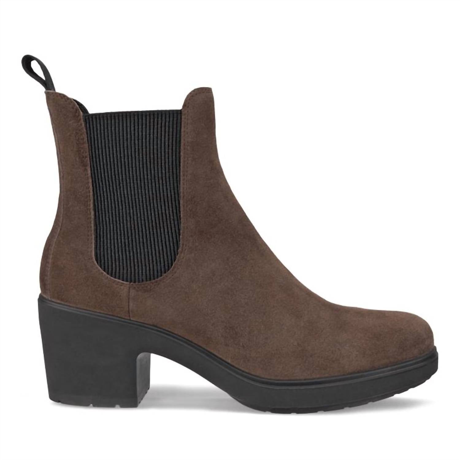 be7d63d6-9a61-487a-84c3-6a8304b71283-upscale_15k-1500x1500-70 Ecco - Women's Metropole Zurich Chelsea Boot - Image 1
