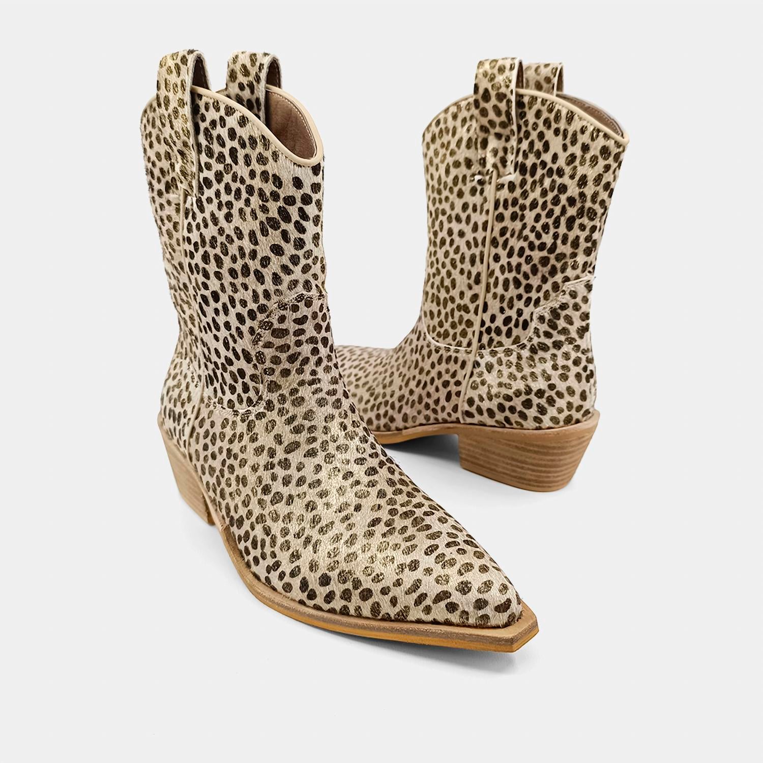 ca166395-16d2-4352-a659-60d7cf2024a2-upscale_15k-1500x1500-1 Shu Shop - Women's Toni Gold Cheetah Bootie - Image 1