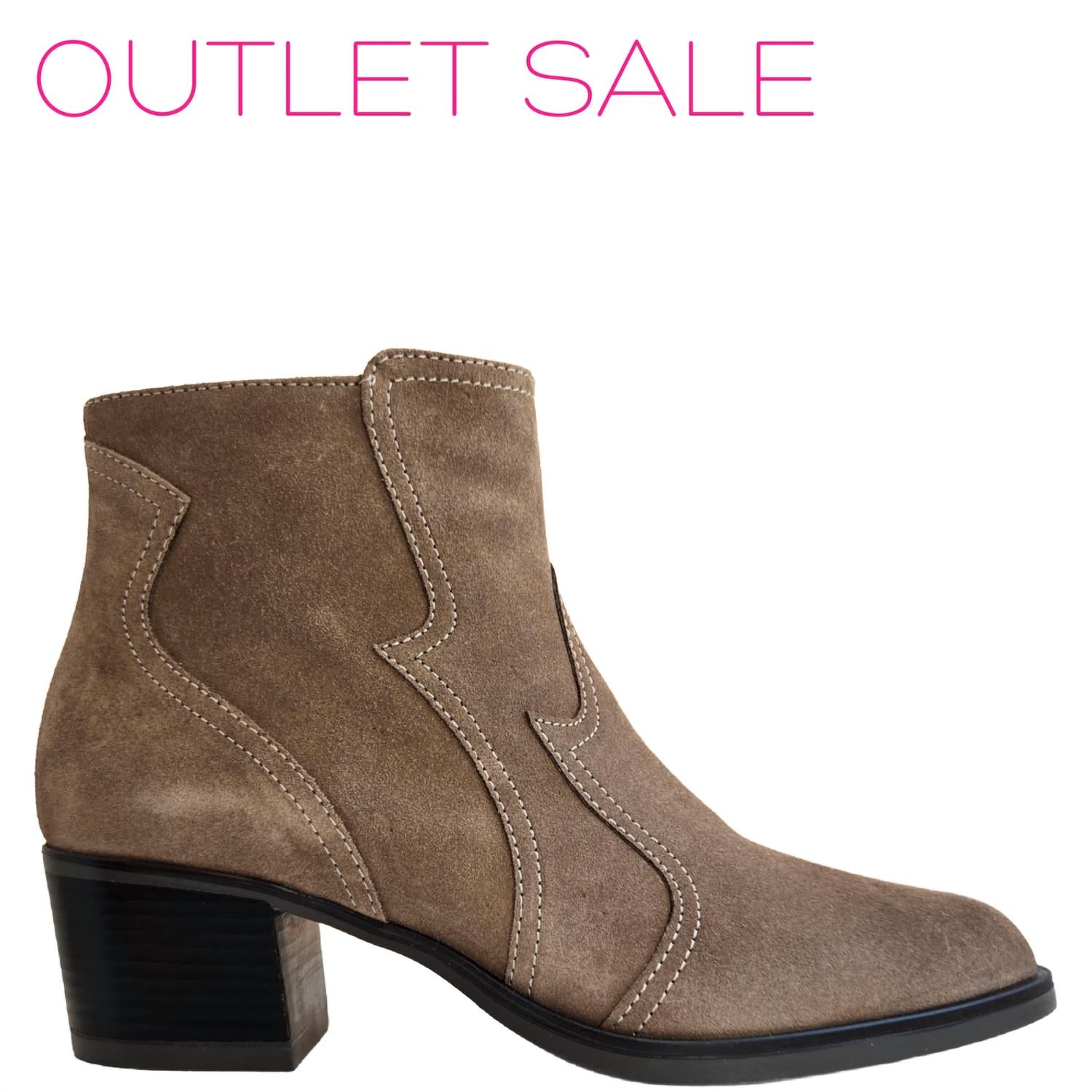 d839e40a-dcc8-46d1-b8fa-62fd91188add-upscale_15k-1500x1500-1 Ron White - Women's Wayva Mink Ankle Boot - Image 1