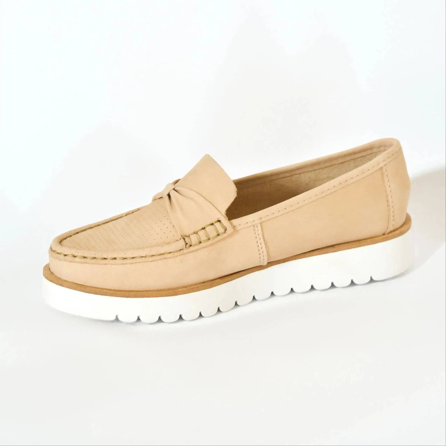 df1333a6-1611-46d8-9d25-d604e5e1301d-upscale_15k-1500x1500-70 Charleston Shoe Co. - Women's Margot Slip-on Loafer - Image 1