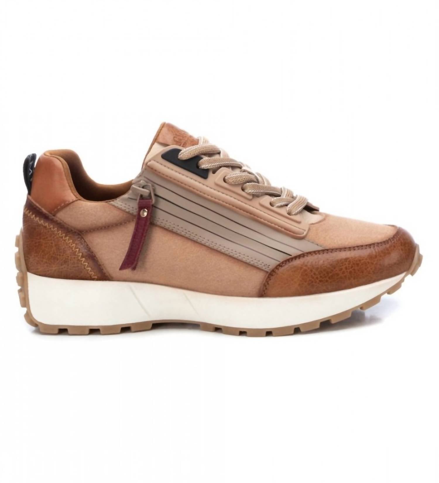 eab938bc-1a14-4b1f-a1eb-c362864853f8-upscale_15k-1500x1500-70 Xti - WOMEN'S CASUAL LEATHER SNEAKERS - Image 1