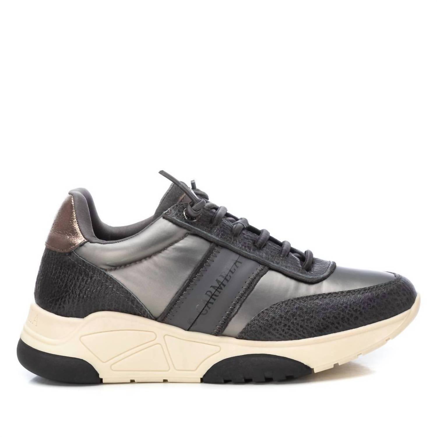 ece4aecd-c5c6-48d9-aaf4-7cefada3fd90-upscale_15k-1500x1500-70 Xti - Women's Casual Sneakers - Image 1