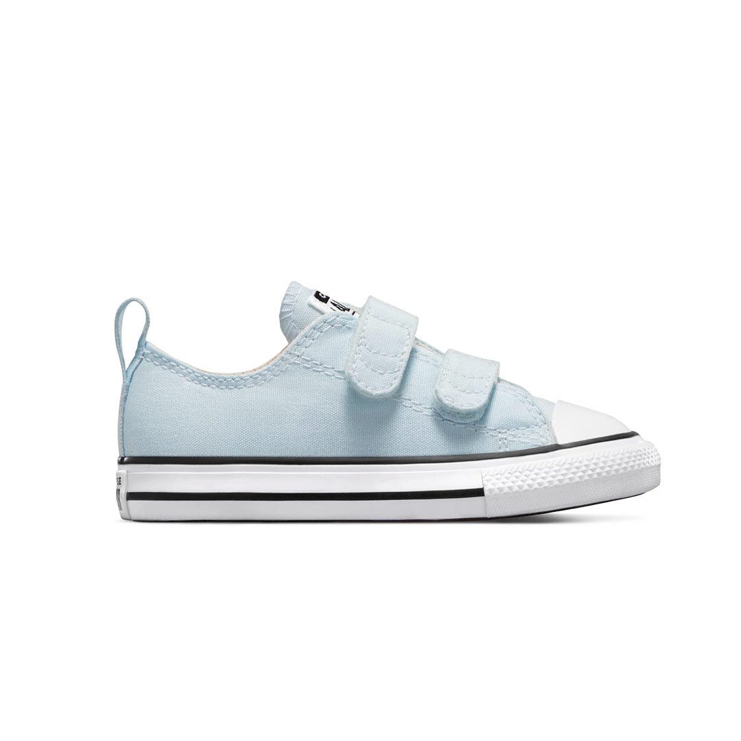 Converse-Kids_-_Infant_-Chuck-Taylor-All-Star-2V-Easy-On-Low-Top-Shoes-_A10723C_01 Converse - Kids' (Infant) Chuck Taylor All Star 2V Easy-On Low Top Shoes (A10723C) - Image 1