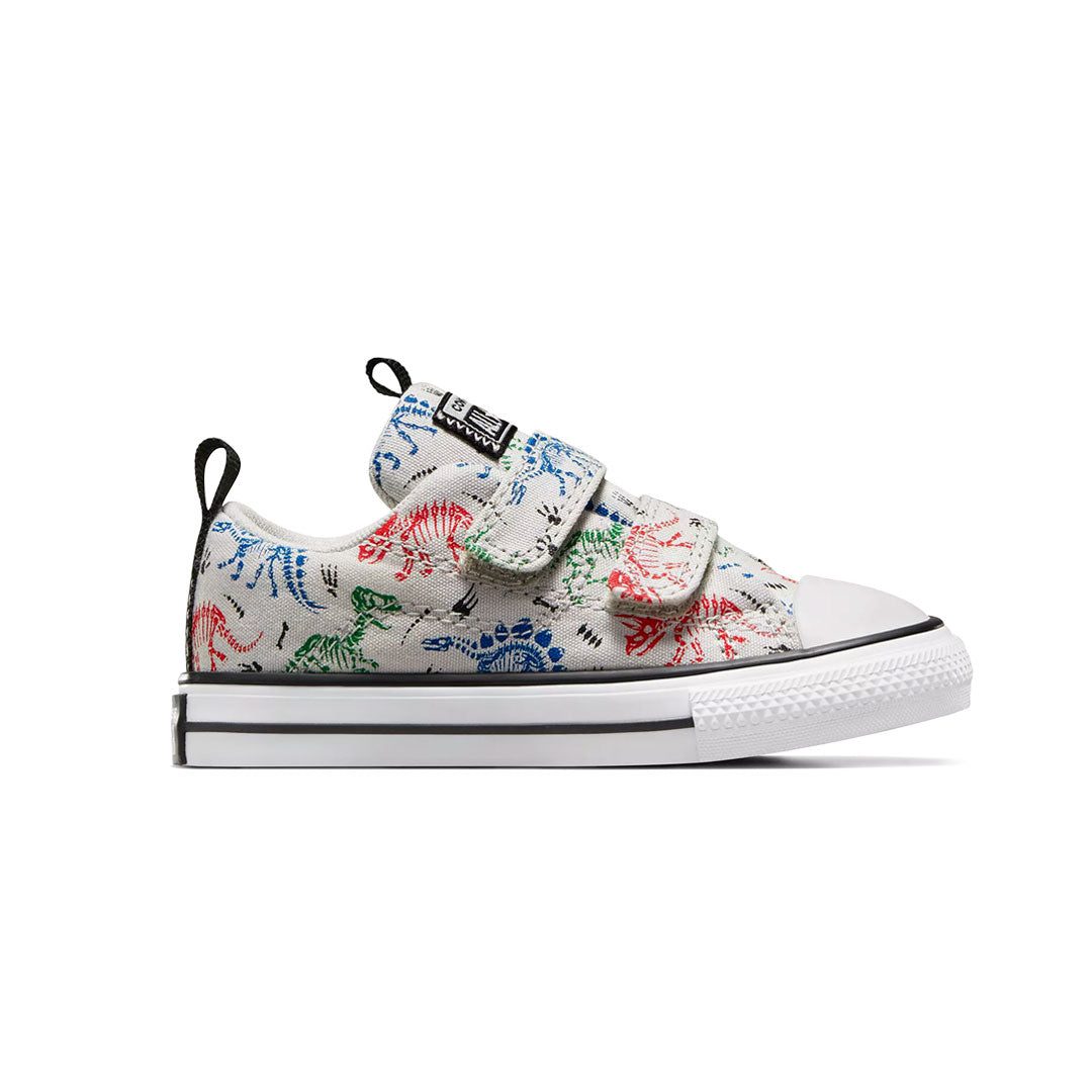 Converse-Kids_-_Infant_-Chuck-Taylor-All-Star-Rave-2V-Low-Top-Shoes-_A05212C_01 Converse - Kids' (Infant) Chuck Taylor All Star Rave 2V Low Top Shoes (A05212C) - Image 1